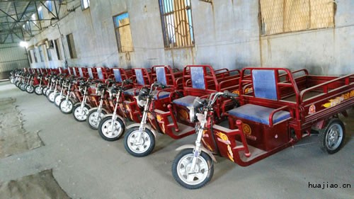 三轮车２